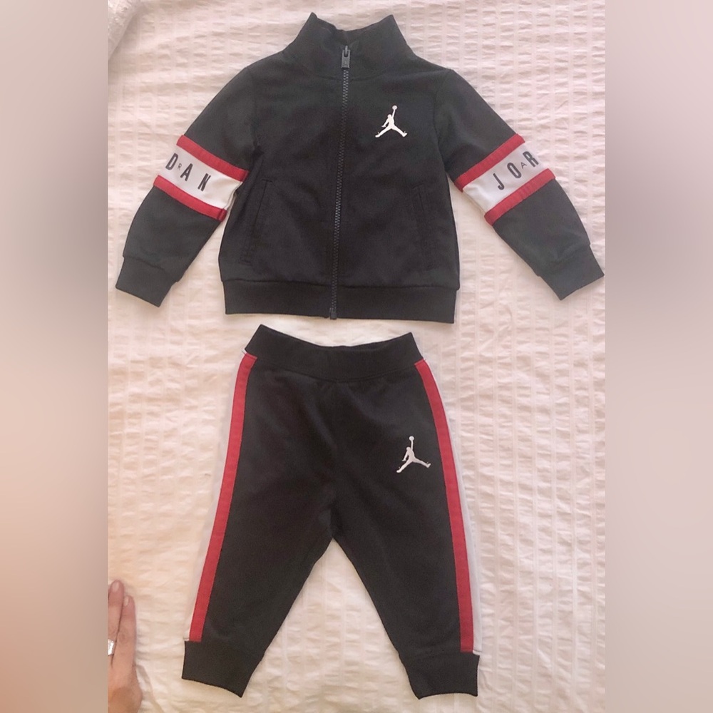 Nike Air Jordan Baby Black Track Suit Red White Stripe jogging suit 12 MO